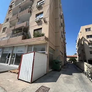 https://tower-court-rooms.hotelsatayianapa.com